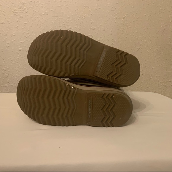 JOAN OF ARCTIC | Sorel Winter Boot - Picture 2 of 9